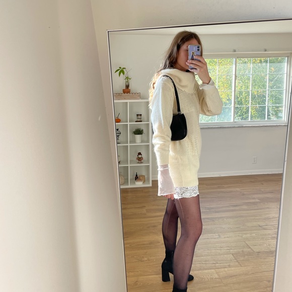 Lambswool and angora rabbit hair long sleeve cream knit sweater fold over collar - Picture 14 of 14